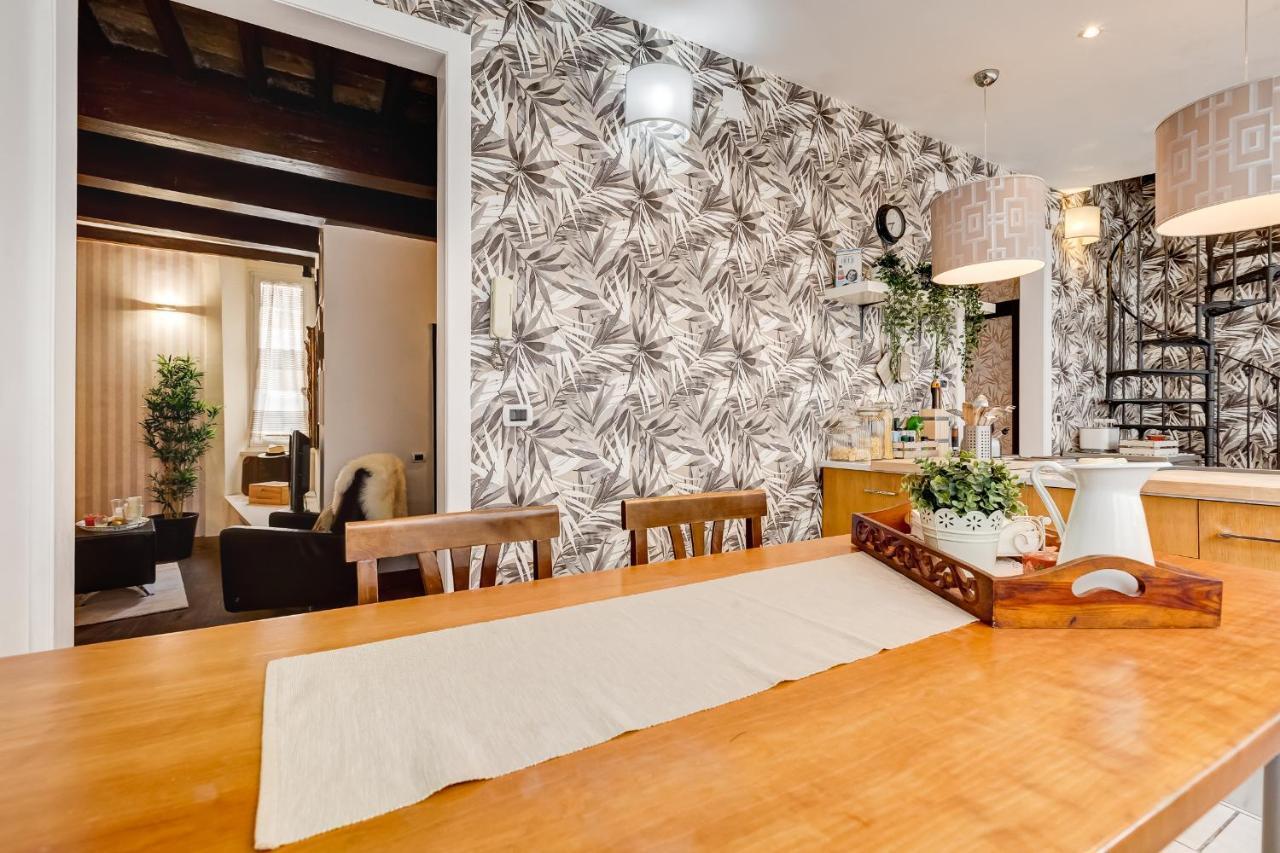 Piazza Di Spagna Fantastic Apartment Rome Exterior photo