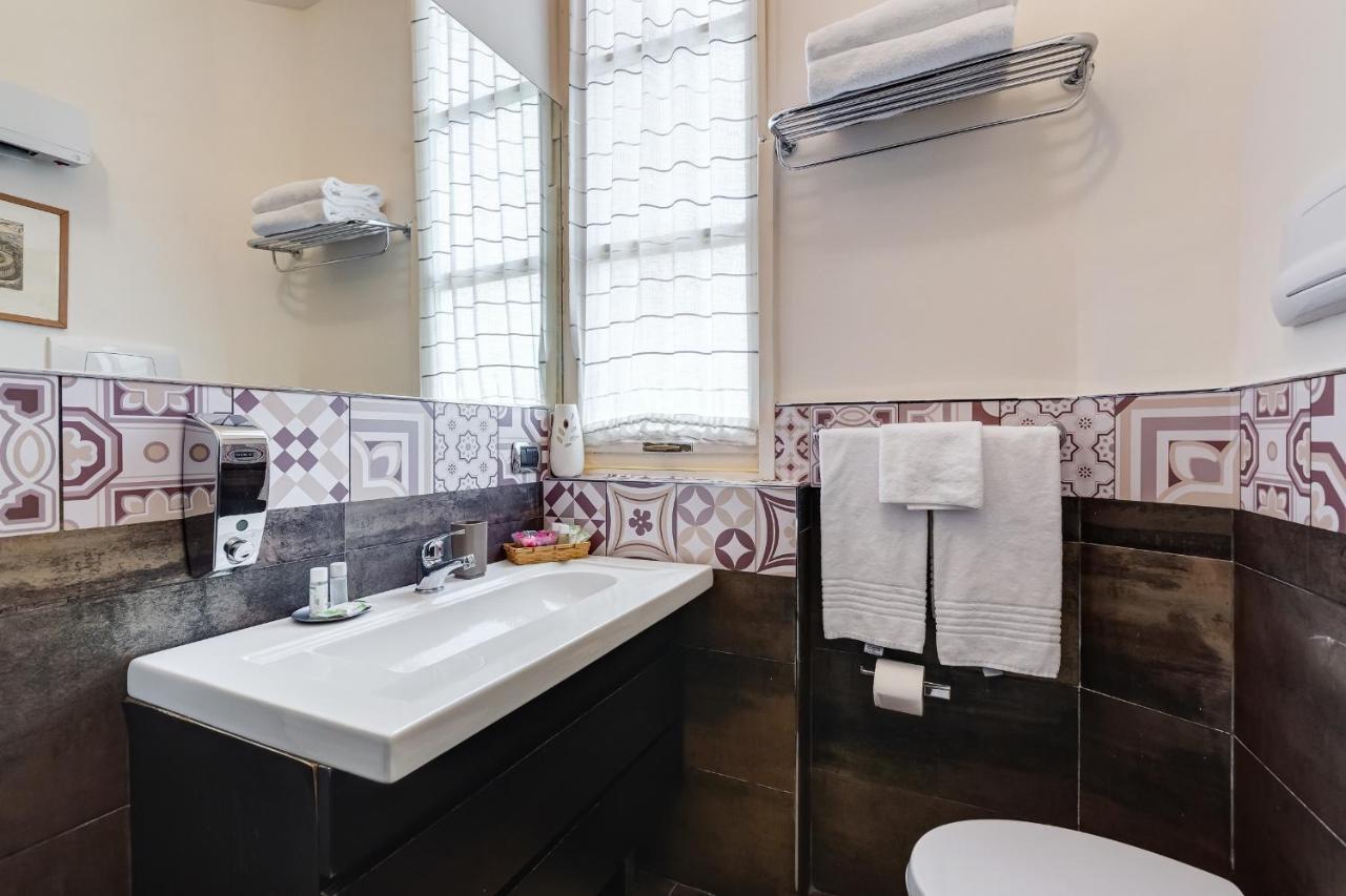 Piazza Di Spagna Fantastic Apartment Rome Exterior photo